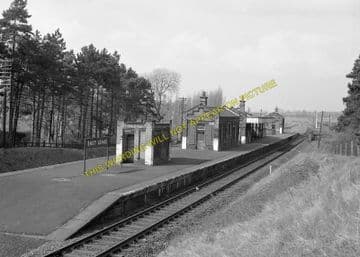 East Leake Railway Station Photo. Loughborough - Rushcliffe. Nottingham Line (4)