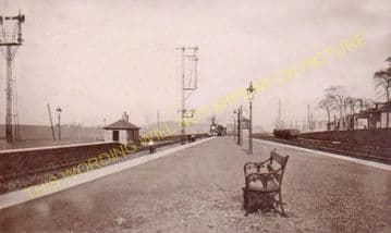 Elderslie Railway Station Photo. Johnstone - Ferguslie. Paisley Line. G&SWR. (2)