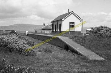 Embo Railway Station Photo. Dornoch - Skelbo. The Mound Line. Highland Rly. (2)