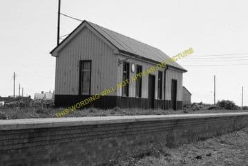 Embo Railway Station Photo. Dornoch - Skelbo. The Mound Line. Highland Rly. (3)
