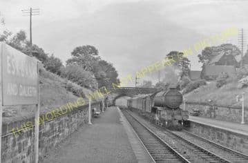 Eskbank & Dalkeith Railway Station Photo. Millerhill - Broomieknowe. (4)