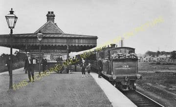 Falkirk Camelon Railway Station Photo. Larbert - Polmont. Manuel Line. (2)