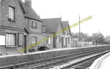 Ford Bridge Railway Station Photo. Leominster - Dinmore. Hereford Line. (1)