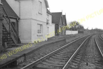 Ford Bridge Railway Station Photo. Leominster - Dinmore. Hereford Line. (5)