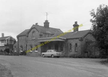 Fordham Railway Station Photo. Newmarket to Soham and Mildenhall Lines. (10)