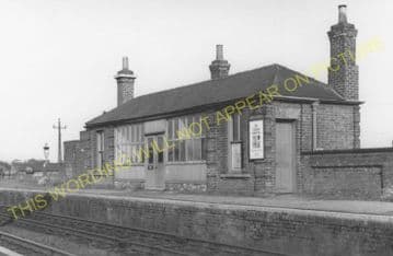 Foxton Railway Station Photo. Harston - Shepreth. Cambridge to Royston Line. (3)