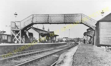 Giffnock Railway Station Photo. Thornlibank - Clarkston & Eaglesham. (4)