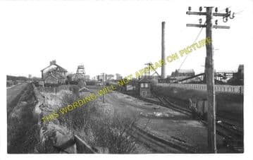 Gilmerton Railway Station Photo. Millerhill - Loanhead. Glencorse Line. (1)