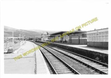 Girvan Railway Station Photo. Pinmore to Killochan and Turnberry Lines. GSWR (1)..
