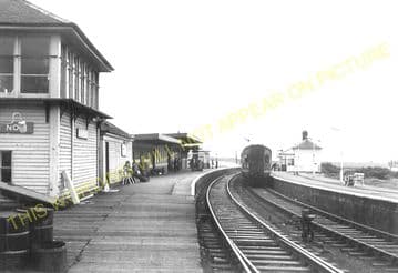 Girvan Railway Station Photo. Pinmore to Killochan and Turnberry Lines. GSWR (2)