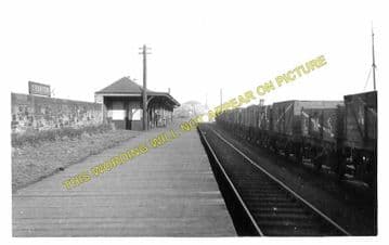 Granton Railway Station Photo. Trinity, Powderhall and Edinburgh Line. NBR. (1)