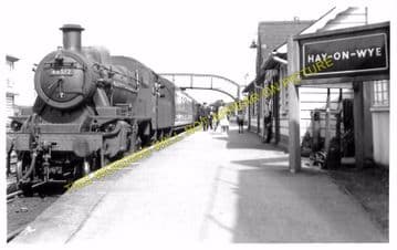 Hay-on-Wye Railway Station Photo. Glasbury to Whitney and Clifford Lines. (5)