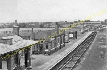 Helmdon for Sulgrave Railway Station Photo. Brackley - Culworth. GCR. (3)