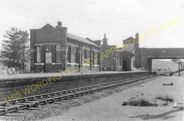 Helmdon for Sulgrave Railway Station Photo. Brackley - Culworth. GCR. (5)
