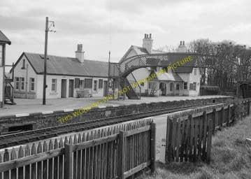 Helmsdale Railway Station Photo. Loth - Kildonnan. Brora to Kinbrace Line (15)