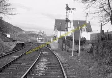 Helmsdale Railway Station Photo. Loth - Kildonnan. Brora to Kinbrace Line (8)