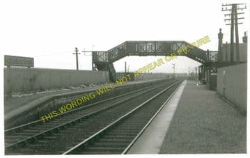 Houston Railway Station Photo. Paisley - Bishopton. Georgetown. Caledonian. (1)