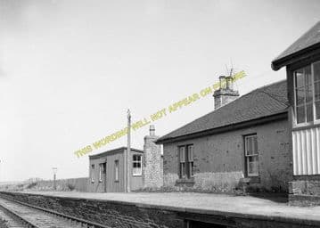 Hoy Railway Station Photo. Georgemas Junction - Thurso. Highland Railway. (2)