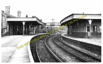 Huntingdon East Railway Station Photo. Godmanchester and St. Ives Line. (1)..