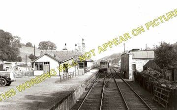 Jedburgh Railway Station Photo. Jedfoot, Nisbet, Kirkbank and Roxburgh Line (2)