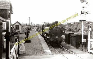 Ketley Railway Station Photo. Wellington - Lawley Bank. Buildwas Line. GWR. (2)