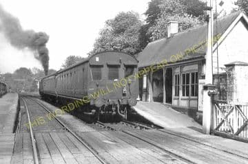 Ketton & Collyweston Railway Station Photo. Stamford - Luffenham. (10)