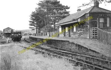 Kilgerran Railway Station Photo. Cardigan - Boncath. Glogue & Whitland Line. (1)..