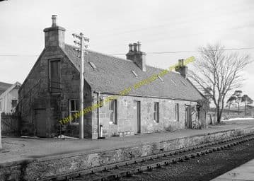 Kinbrace Railway Station Photo. Kildonan - Forsinard. Helmsdale Line. (1)
