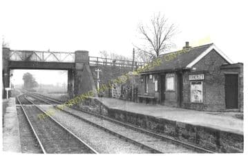 Kinnerley Railway Station Photo. Shrewsbury to Llanymynech and Criggion. (3)