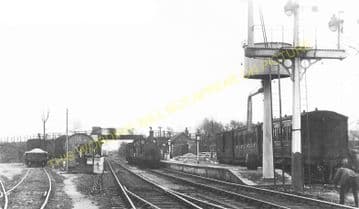 Kinnerley Railway Station Photo. Shrewsbury to Llanymynech and Criggion. (5)