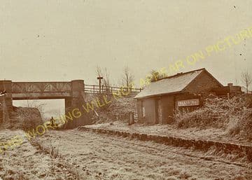 Kinnerley Railway Station Photo. Shrewsbury to Llanymynech and Criggion. (8)