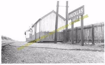 Knucklas Railway Station Photo. Knighton - Llangunllo. Knighton to Builth. (5)