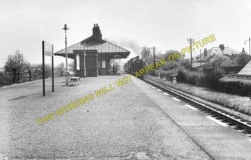 Langside & Newlands Railway Station Photo. Cathcart - Pollockshaws. (1).