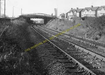 Lemington Railway Station Photo. Scotswood - Newburn. Newcastle to Wylam. (3)