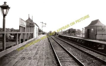 Lightmoor Railway Station Photo. Coalbrookdale to Horsehay and Madeley Lines (2)