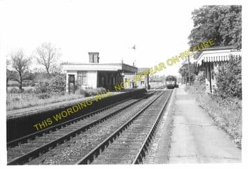 Lilbourne Railway Station Photo. Clifton Mill - Yelvertoft. Rugby to Welford (10)