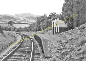 Llanfaredd Railway Station Photo. Builth Wells - Aberedw. Three Cocks Line. (1).