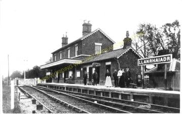 Llanrhaiadr Railway Station Photo. Denbigh - Rhewl. Rhyl to Ruthin Line. (1)..