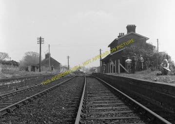 Llong Railway Station Photo. Mold - Padeswood. Chester Line. L&NWR. (4)