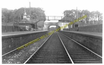 Lochside Railway Station Photo. Beith - Howwood. Dalry to Johnstone Line. (2)