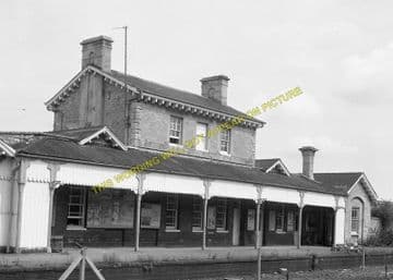 Luffenham Railway Station Photo. Ketton to Morcott and Manton Lines. (6)