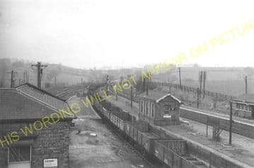 Manton Railway Station Photo. Oakham to Luffenham and Harringworth Lines. (11)