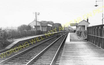 Manuel High Level Railway Station Photo. Linlithgow - Polmont. Falkirk Line. (3).