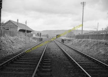 Milnathort Railway Station Photo. Kinross - Mawcarse. North British Railway. (4)