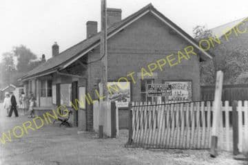 Newbridge-on-Wye Railway Station Photo. Builth Wells - Rhayader. Cambrian. (8).