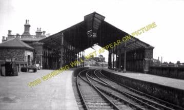 Northampton St. John's Street Railway Station Photo. Piddington Line. (2).
