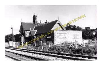 Onibury Railway Station Photo. Craven Arms & Stokesay - Bromfield. (2)