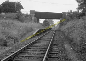 Park Hall Railway Station Photo. Oswestry - Gobowen. Chirk Line. GWR. (3)