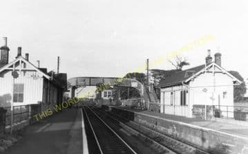 Prestonpans Railway Station Photo. Longniddry - Inversek. Edingburgh Line. (2)