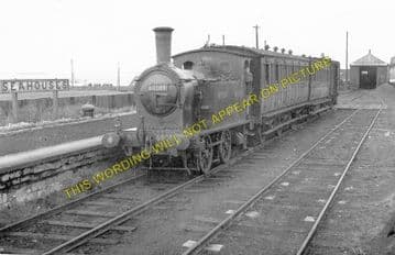 Seahouses Railway Station Photo. Chathill Line. North Sunderland Light Rly. (2)